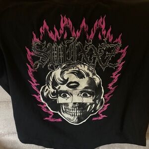 Bold Graphic Black and Pink Crop Top